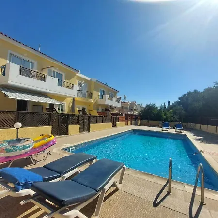 Apartman Kambi Gardens 3, Two Bedrooms Semi Detached House *