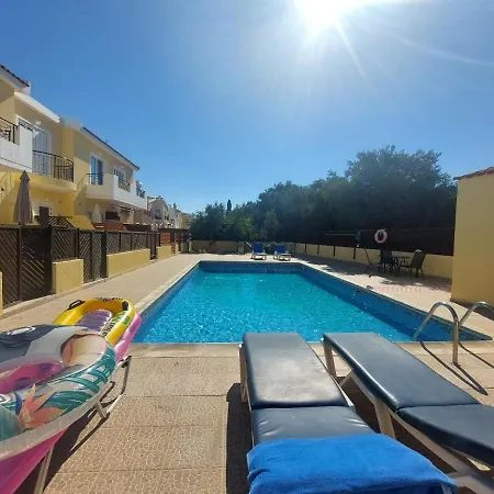 Appartamento Kambi Gardens 3, Two Bedrooms Semi Detached House *